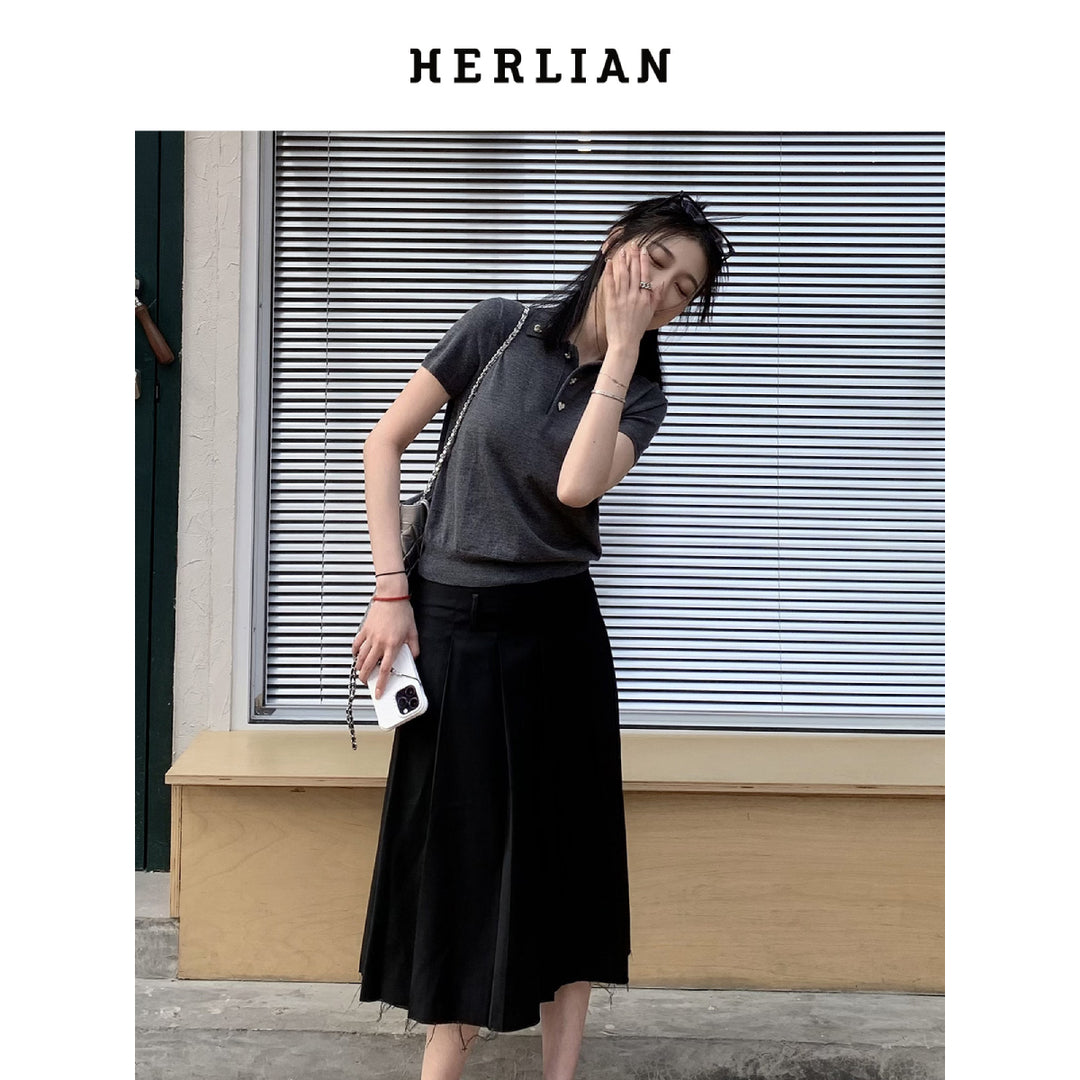 Herlian Bow Pins Knit Polo Top Grey