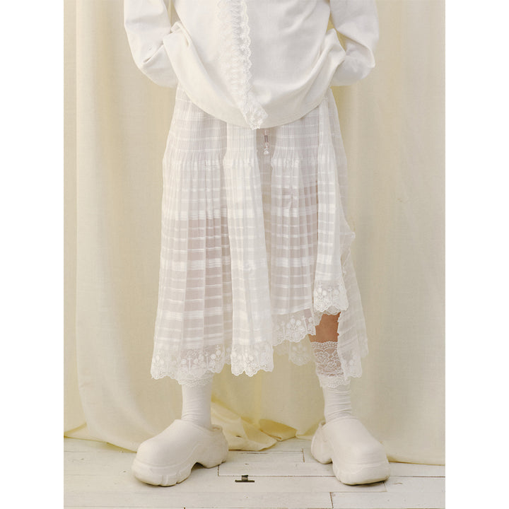 YANAG Pleated Asymmetrical Lace Trim Midi Skirt White