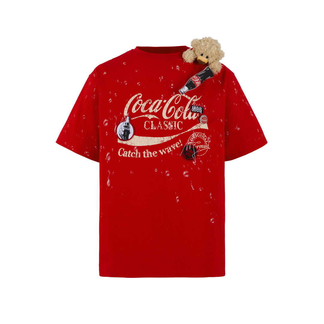 13De Marzo X Coca-Cola Bear Water Drop T-Shirt Red - Mores Studio