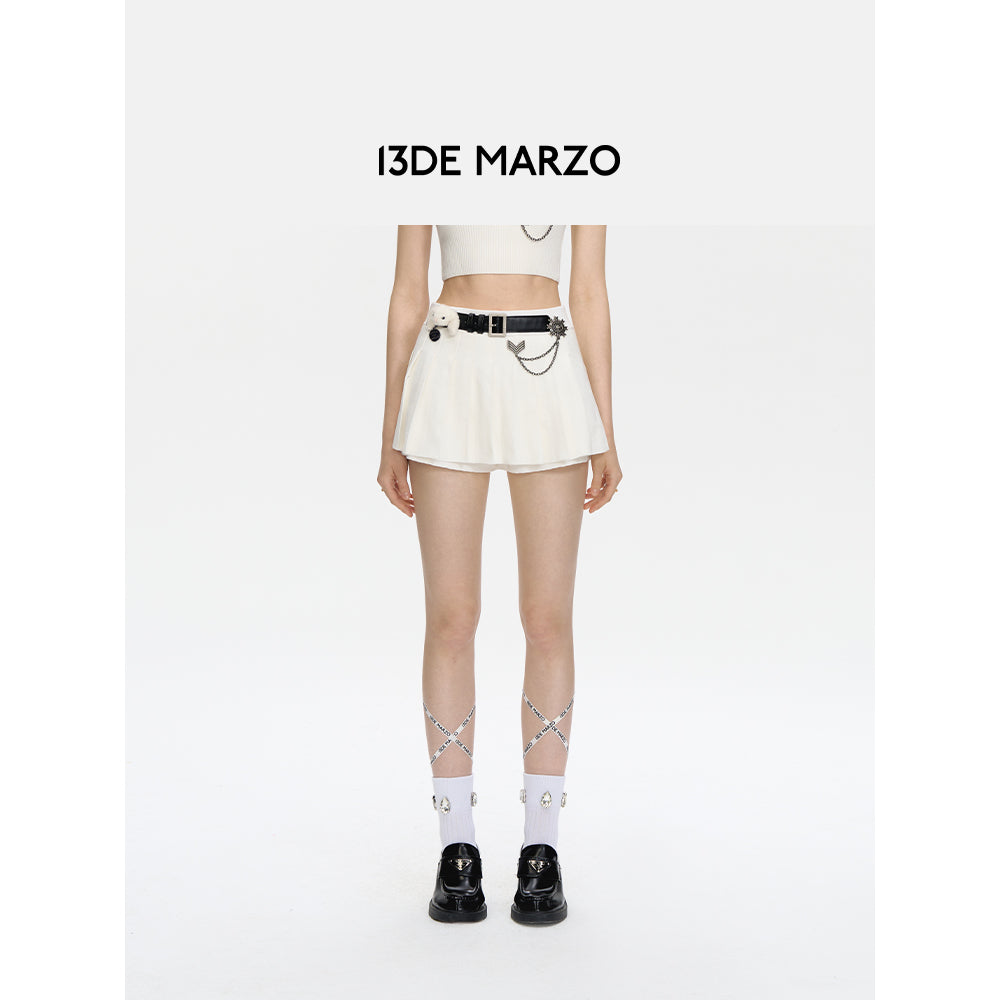 13De Marzo Badge Punk Knit Skirt Shorts White - Mores Studio