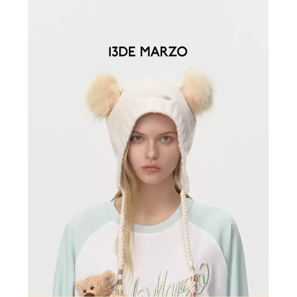 13De Marzo Ear Bear Knit Beanie Beige