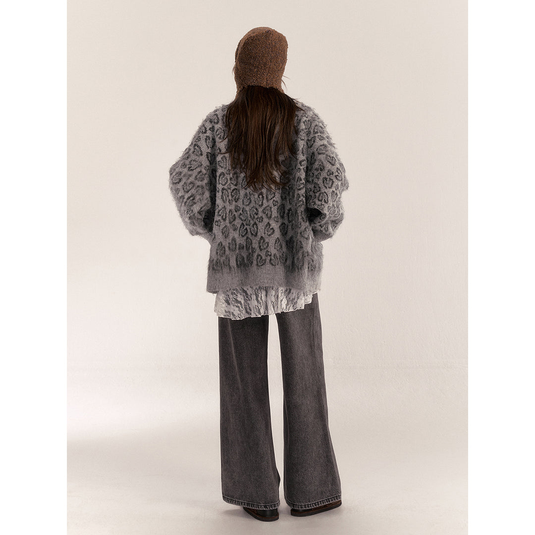 AsGony Blended Woolen Retro Leopard Knit Cardigan Gray