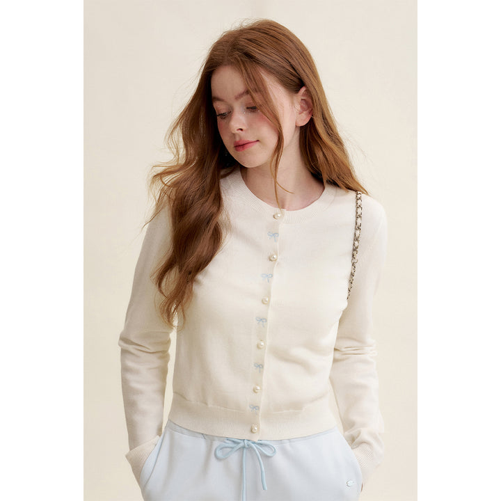 Kroche ﻿Bow Embroidery Pearl Button Knit Cardigan White