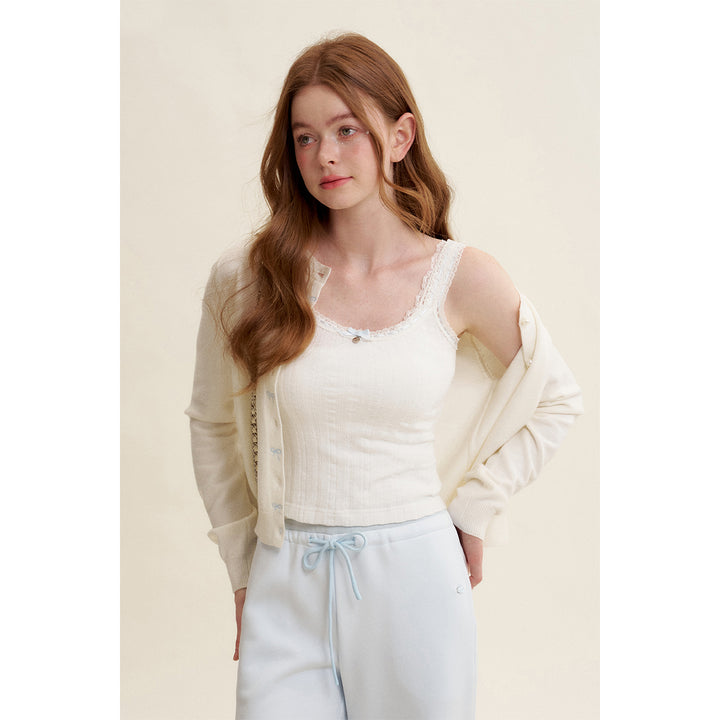 Kroche ﻿Bow Embroidery Pearl Button Knit Cardigan White