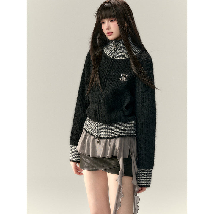 Via Pitti Color Blocked High Collar Knit Cardigan Black