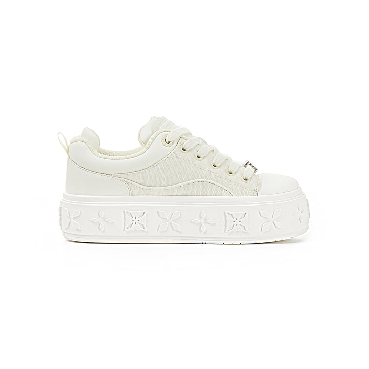 Trapar Waves Embossment Thick-Soled Casual Canvas Sneaker White