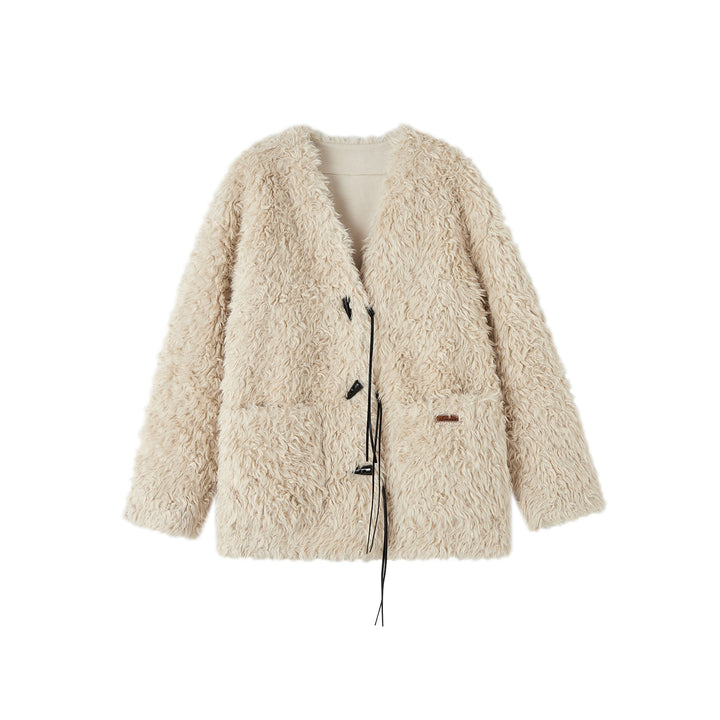 SomeSowe Horn Button Furry Long Jacket Beige