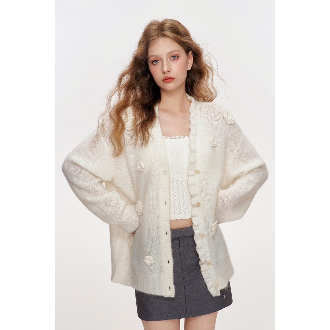 Kroche Rose Crochet Woolen Knitted Cardigan White