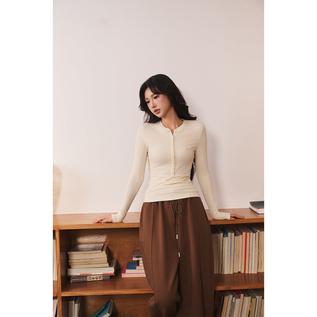 Three Quarters Hotfix Logo Henry Collar Slim Top Beige