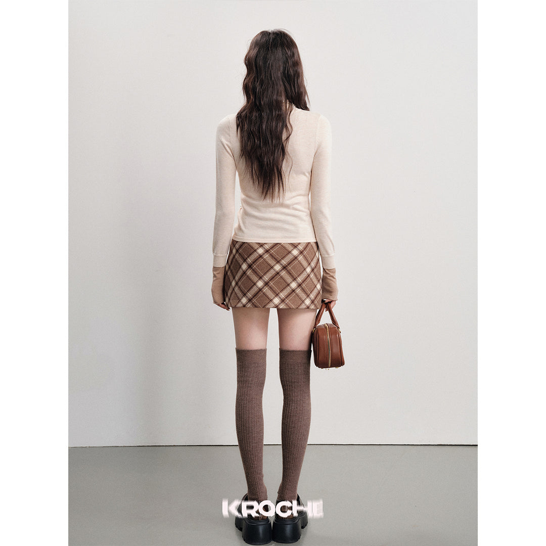 Kroche Color Blocked Cuff Woollen Knit Top Beige - Mores Studio