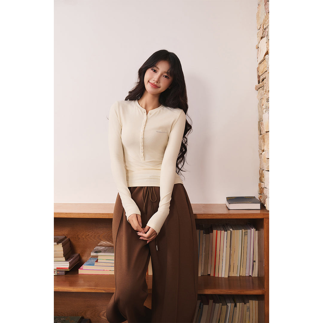 Three Quarters Hotfix Logo Henry Collar Slim Top Beige