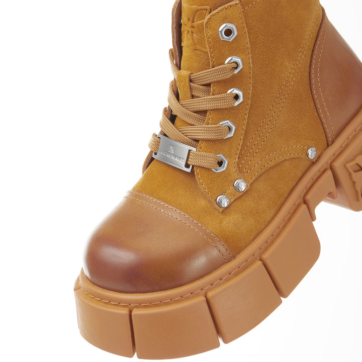 Trapar Waves Thick-Soled Logo Casual Leather Boots Brown