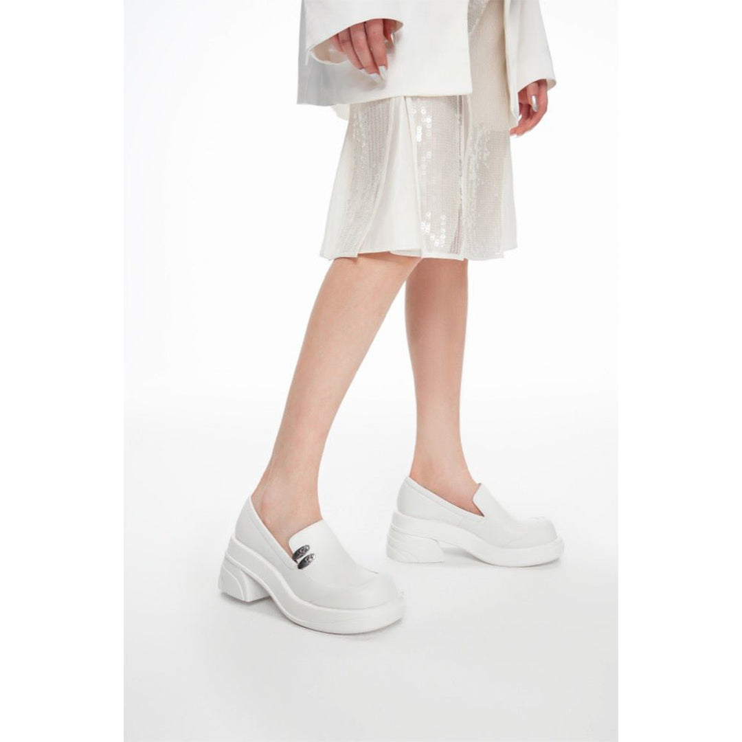 Lost In Echo Round Toe Thick-Soled Heel Leather Shoes White