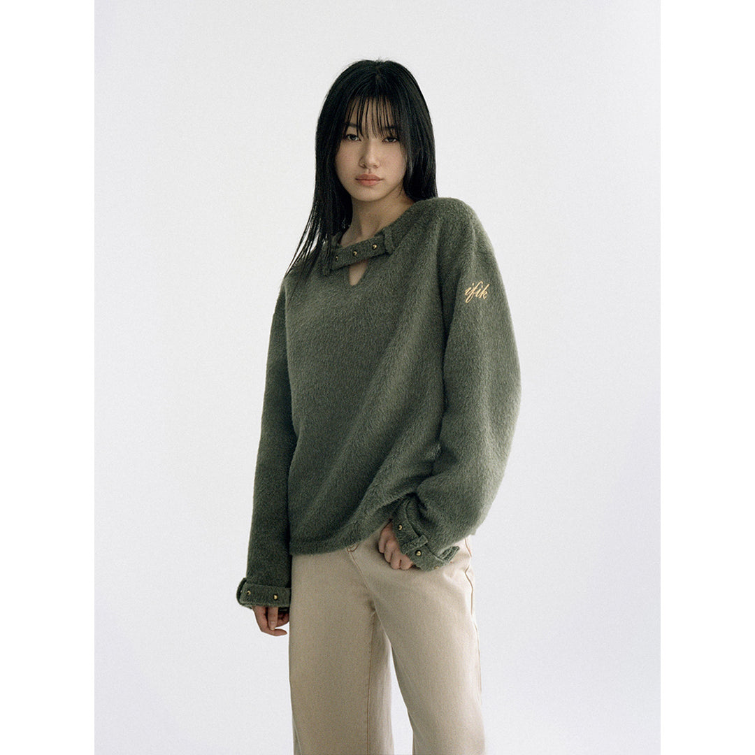 IFIK Hollow Cutting Stud Sweater Olive Green - Mores Studio