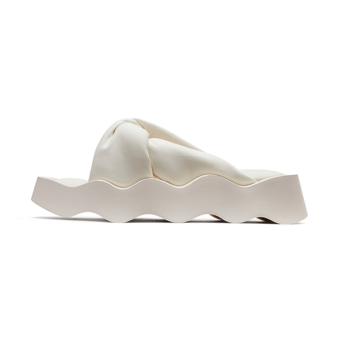 Lost In Echo Square Toe Wavy Bottom Kink Slippers White