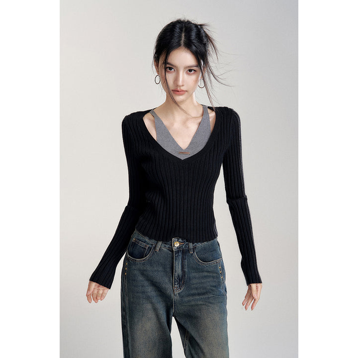 MacyMccoy Fake-2-Piece Cut Out Slim Knit Top Black