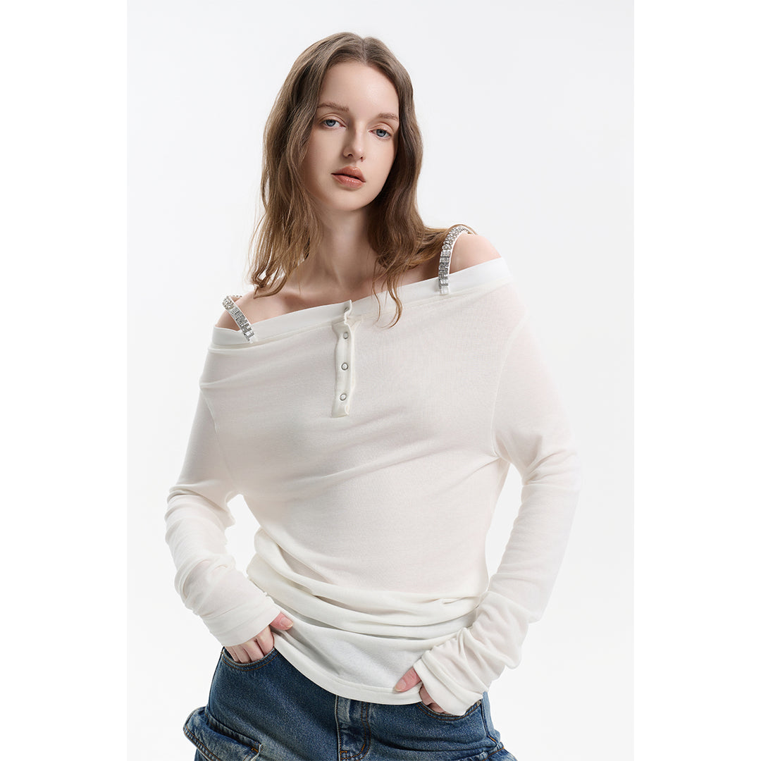 Three Quarters Logo Diamond Chain Off Shoulder Wool Top White