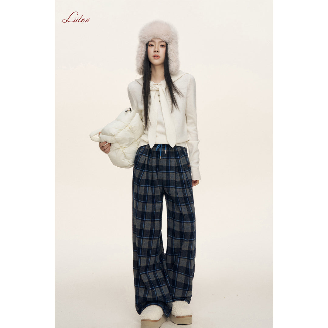 Liilou Shawl Hooded Woolen Knit Sweater White