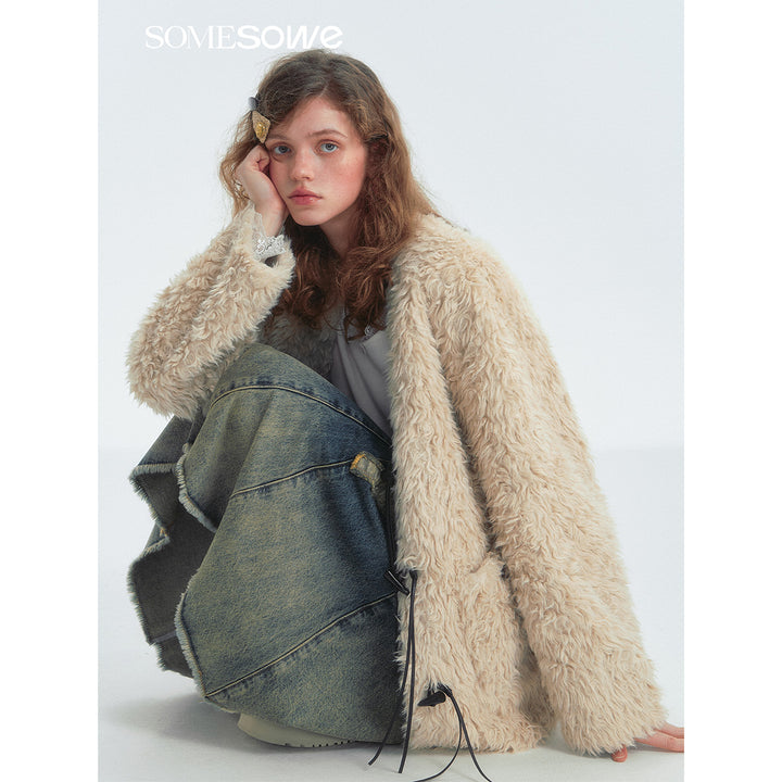 SomeSowe Horn Button Furry Long Jacket Beige