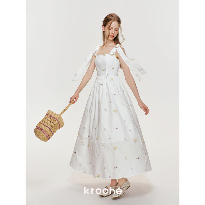 Kroche Floral Embroidered Lace Up Long Dress