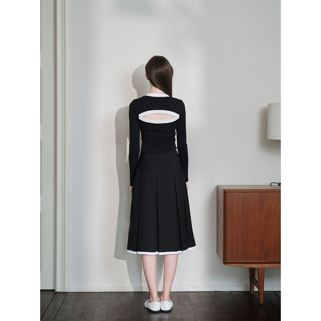 Three Quarters Color Blocked Logo Print Waist Long Pleated Skirt - Mores Studio