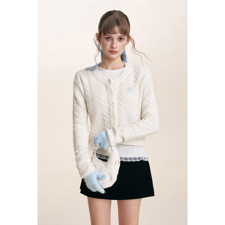 Kroche Blended Woolen Embroidery Twist Cardigan White