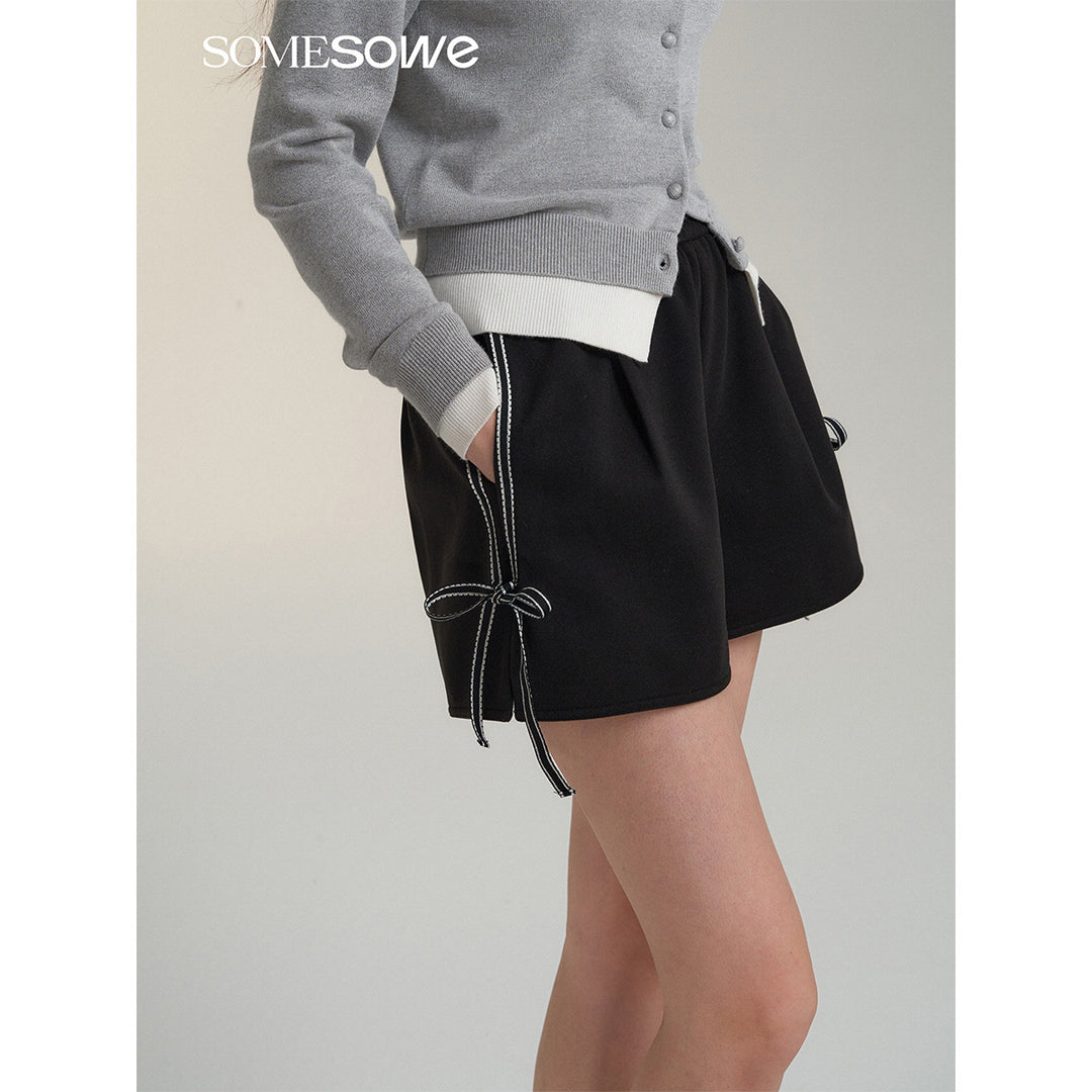 SomeSowe Contrast Color Bow Lace Up Shorts Black