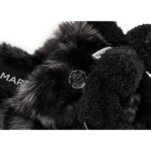 13DE MARZO Logo Furry Plush Slipper – CHUUI_Collection
