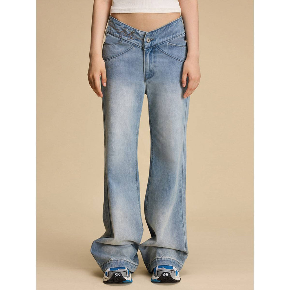 IFIK V-Waist Straight Loose Jeans Light Blue - Mores Studio
