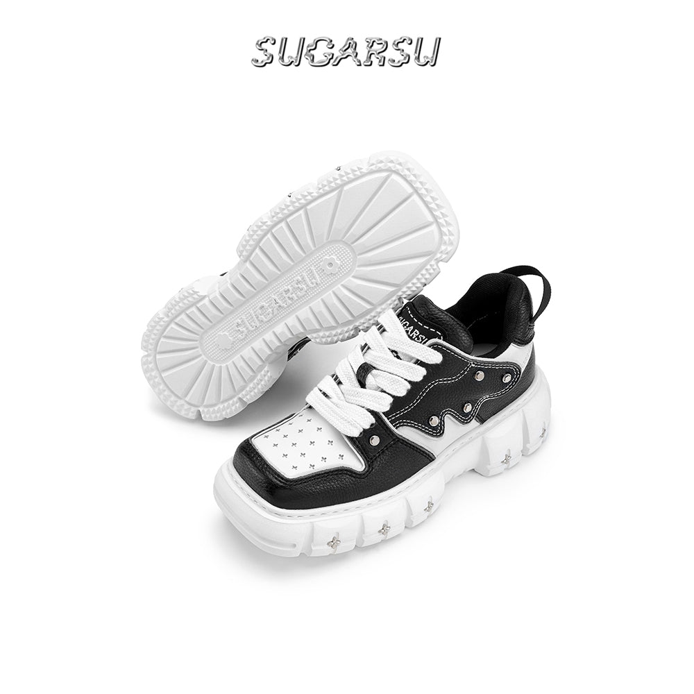 SugarSu Square Toe Stud Sneaker Black - GirlFork